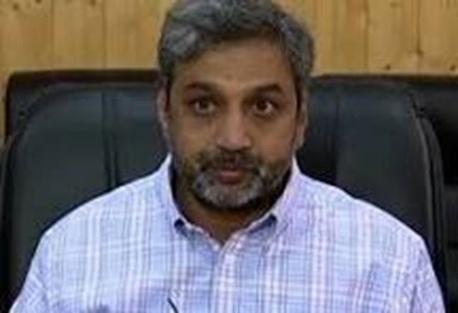 'FCR J&K imposes penalty of reduction of rank in rank of Patwari, now Naib Tehsildar '